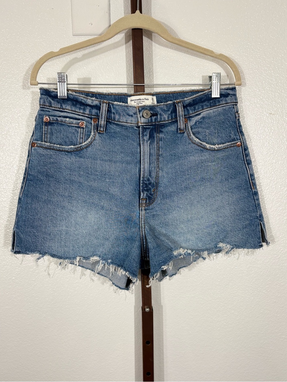 Abercrombie & Fitch The Cutoff High Rise Short Size 29/8